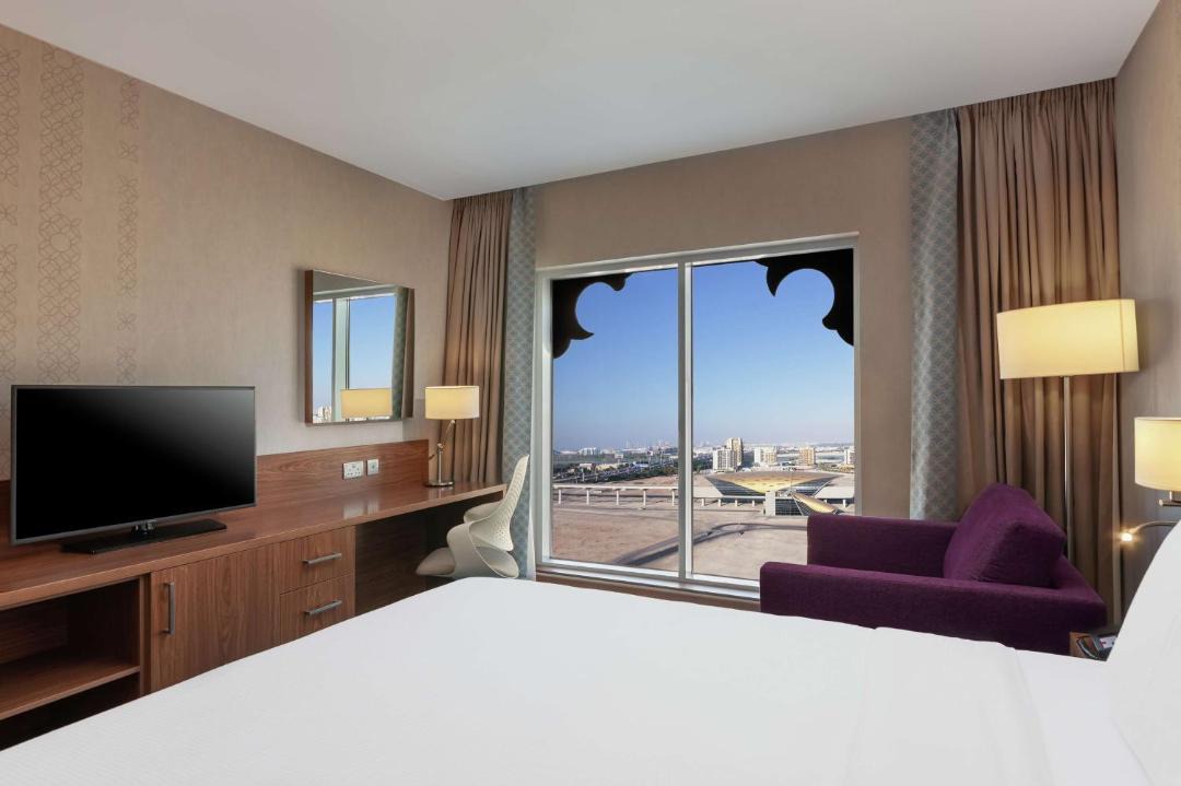 Jadaf Hotel | DoubleTree by Hilton Dubai Al Jadaf