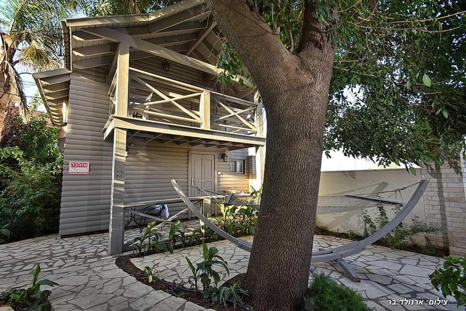 Dalton Apartment | סוויטות כחול לבן - בקתות וסוויטות מושלמות עם ג'קוזי פרטי ובריכה מחוממת במתחם