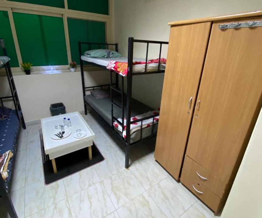 Mussafah Hostel | MBZ - Nice Bed Space "MEN"