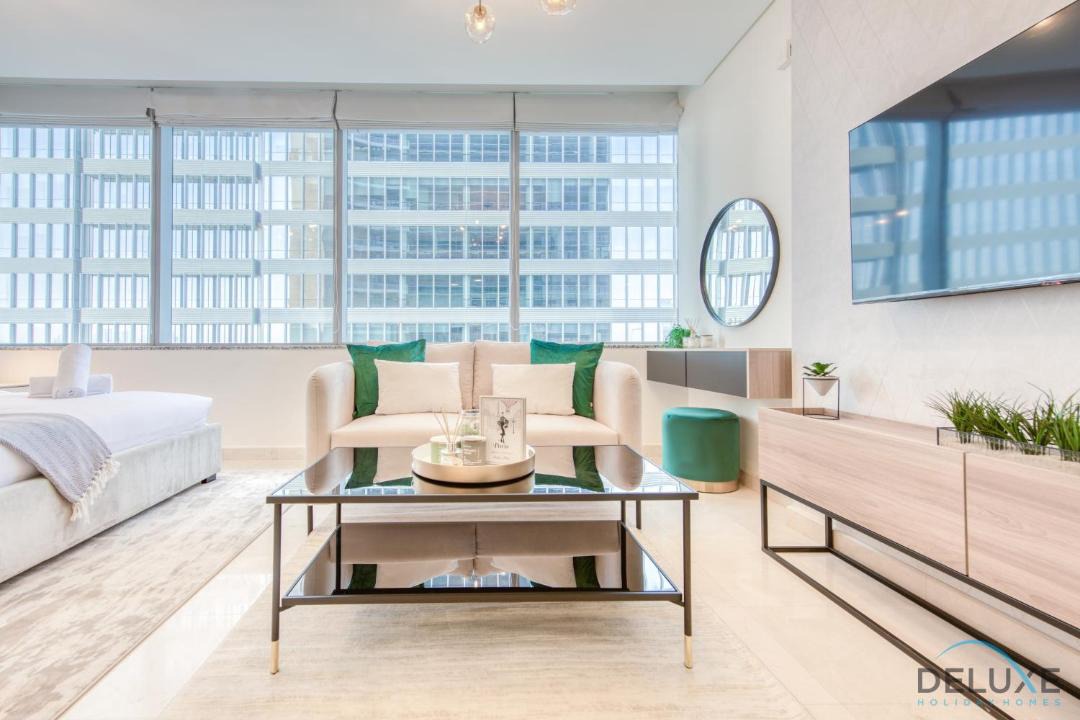 Bur Dubai Apartment | Sleek Studio at Sky Gardens DIFC by Deluxe Holiday Homes