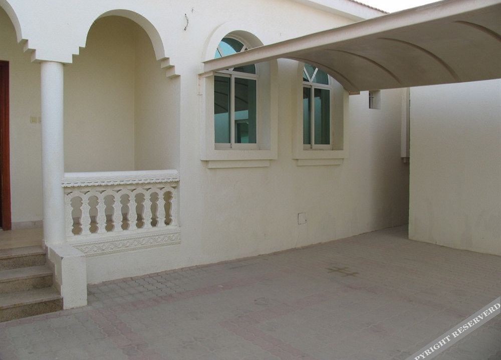 Photo of Buildings in Umm al Quwain