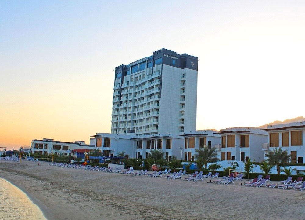 Photo of Buildings in Al Kubus