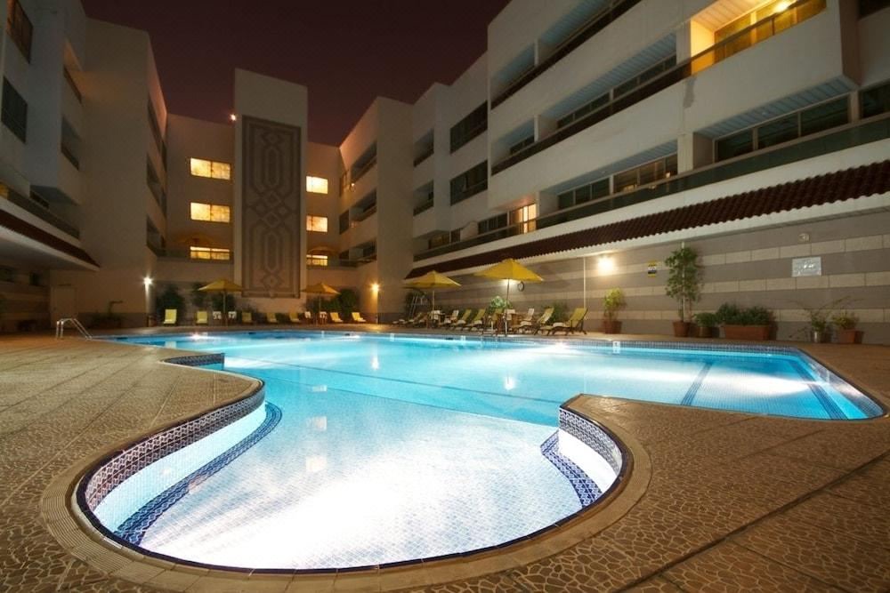 Photo of Outdoor in Al Mankhool