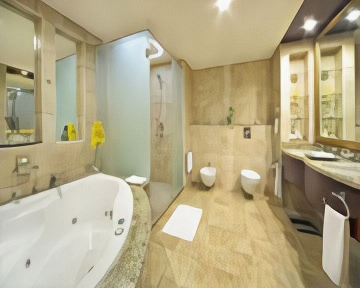 Photo of Bathroom in Jebel Dhanna