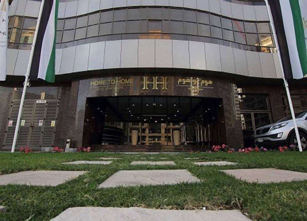 Photo of Buildings in Abu Dhabi City Center