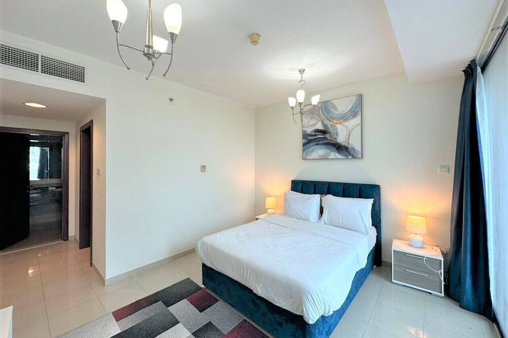 Photo of Bedroom in Mina Al Arab