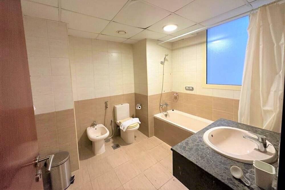 Photo of Bathroom in Mina Al Arab