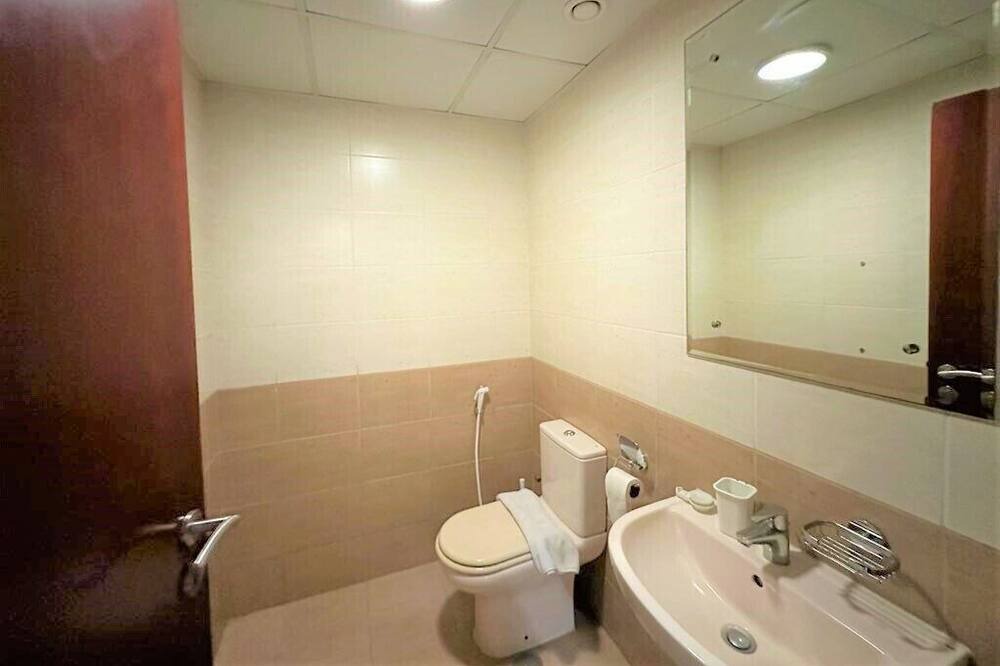 Photo of Bathroom in Mina Al Arab