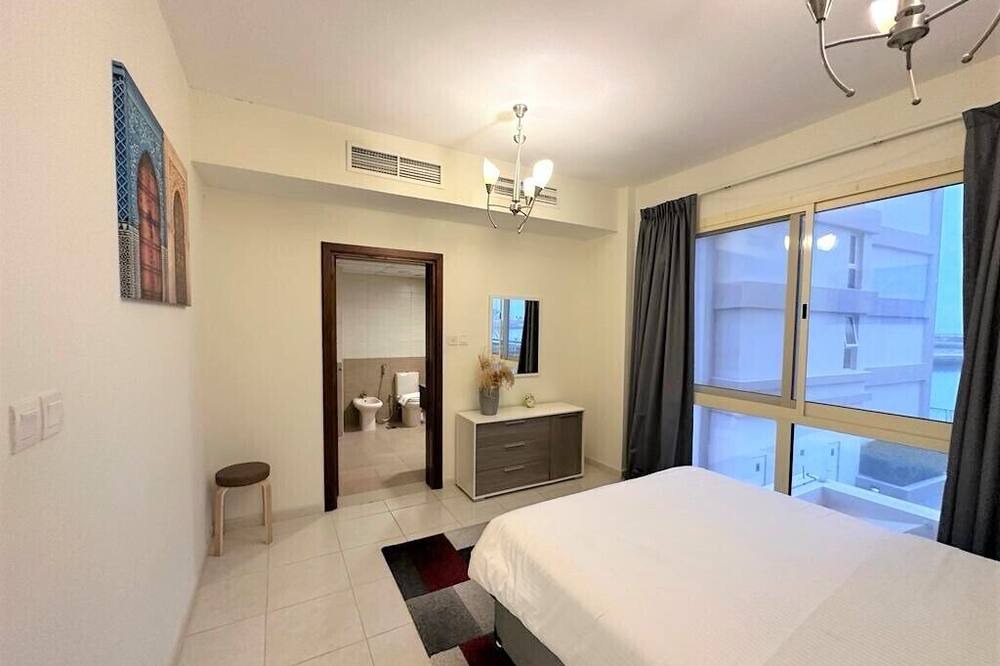Photo of Bedroom in Mina Al Arab