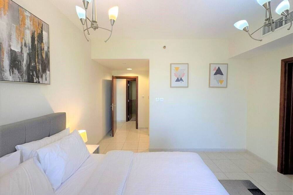 Photo of Bedroom in Mina Al Arab