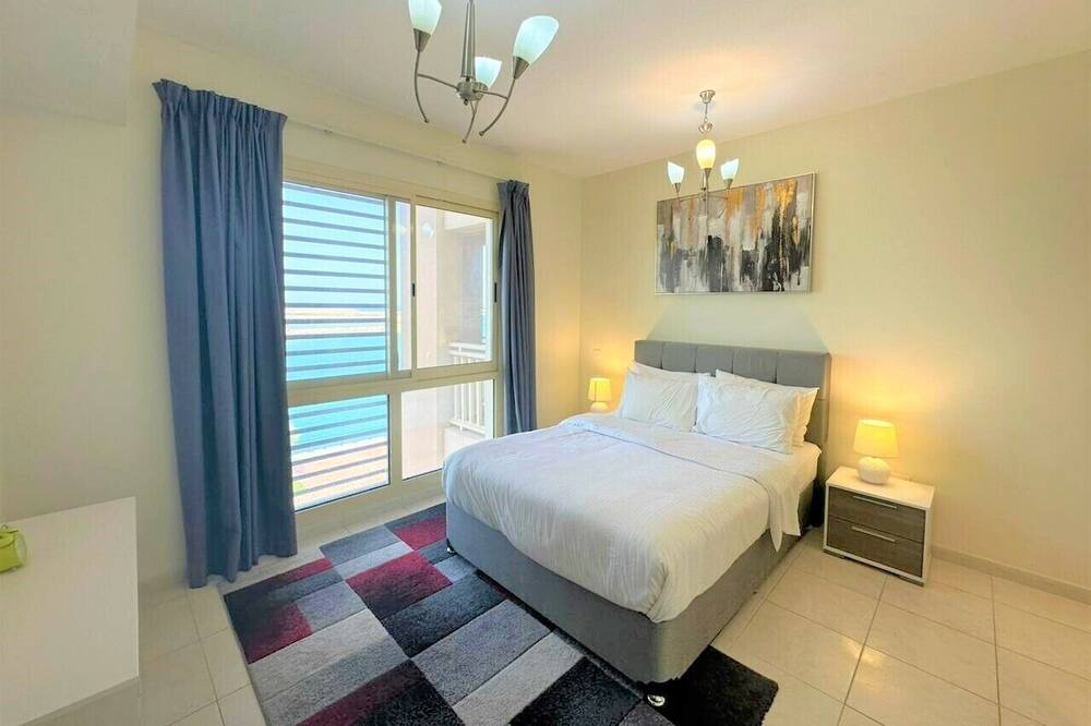 Photo of Bedroom in Mina Al Arab