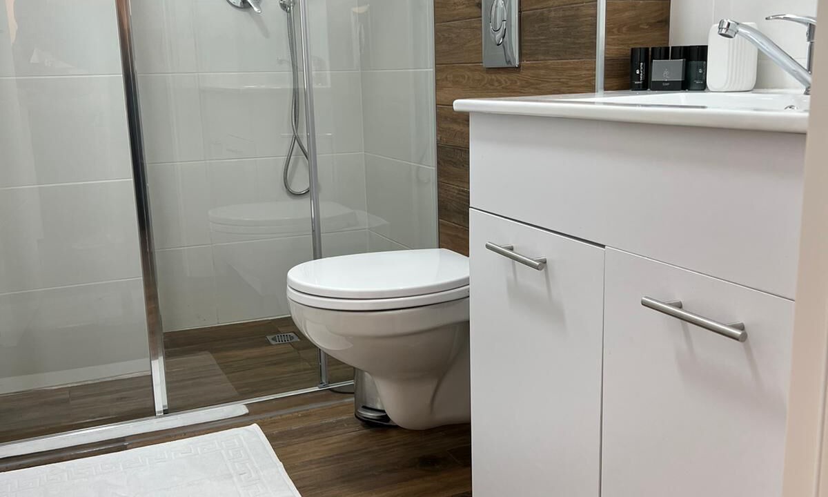Photo of Bathroom in Old City