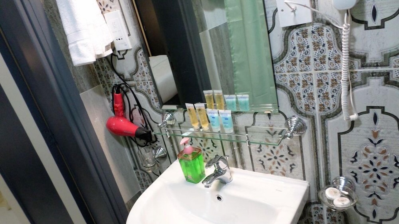 Photo of Bathroom in Old Dubai