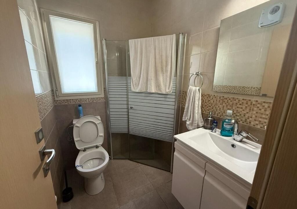 Photo of Bathroom in Hosen