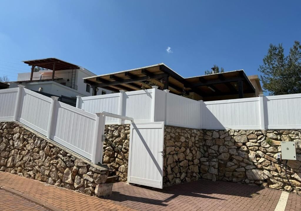 Photo of Outdoor in Hosen