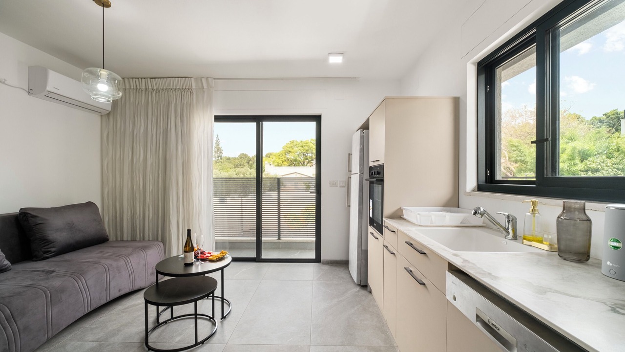 Photo of Patio Balcony in Gesher HaZiv