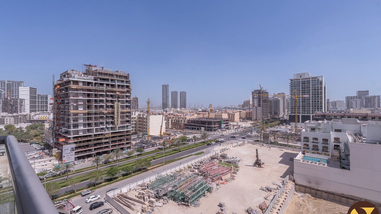 Photo of Patio Balcony in Madinat Zayed