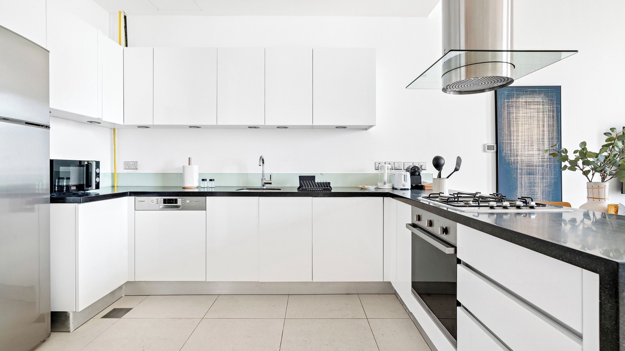Photo of Kitchen in Al Bandar