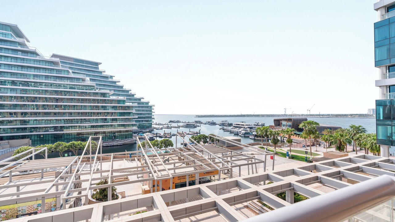 Photo of Patio Balcony in Al Bandar