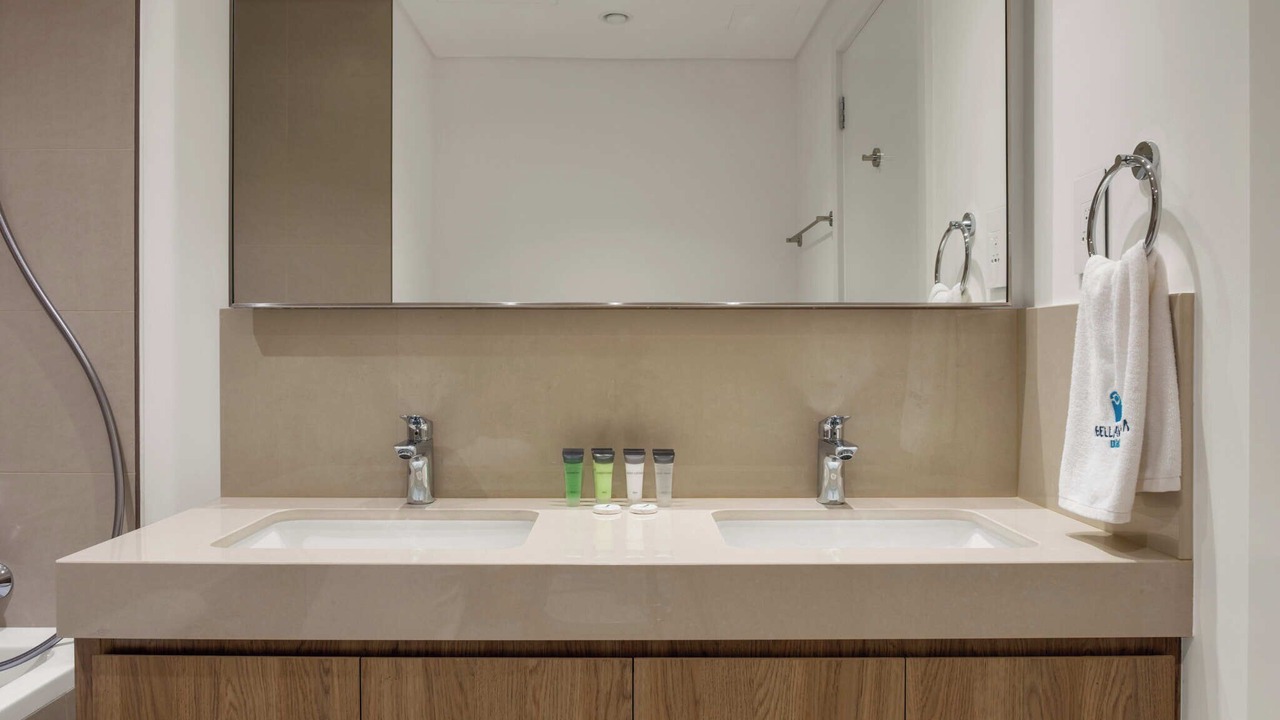 Photo of Bathroom in Za'abeel 2