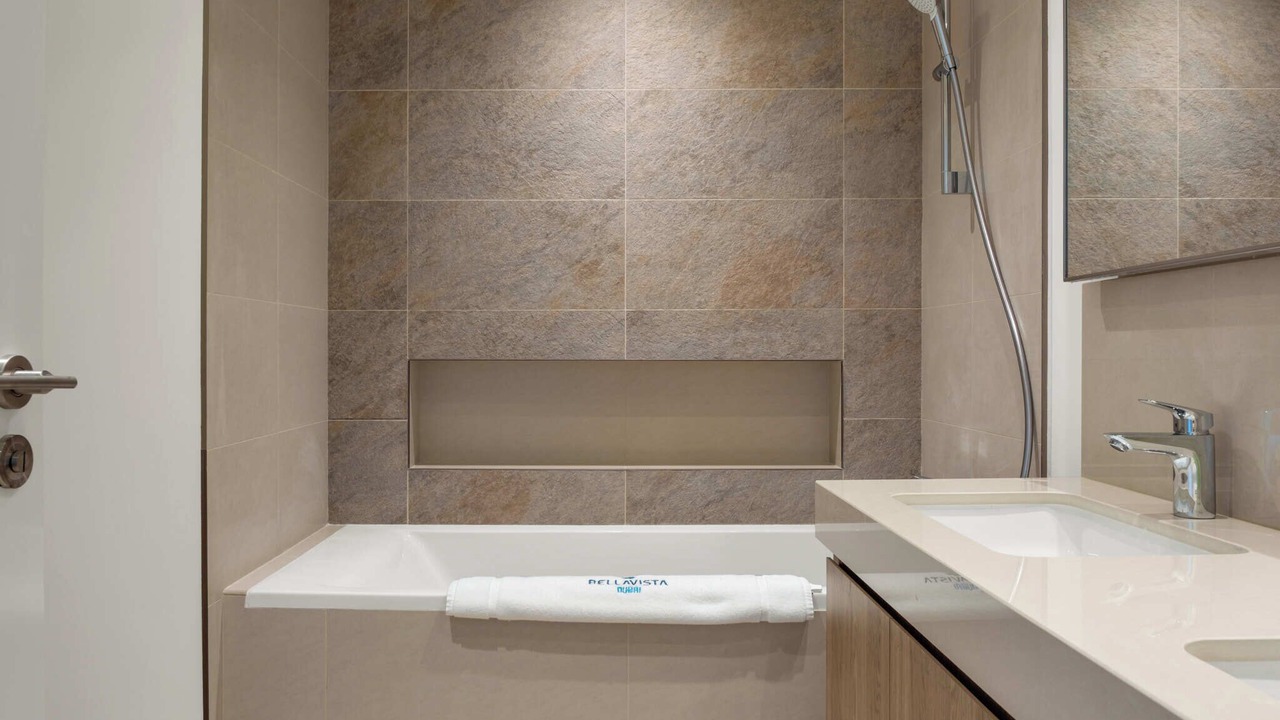 Photo of Bathroom in Za'abeel 2