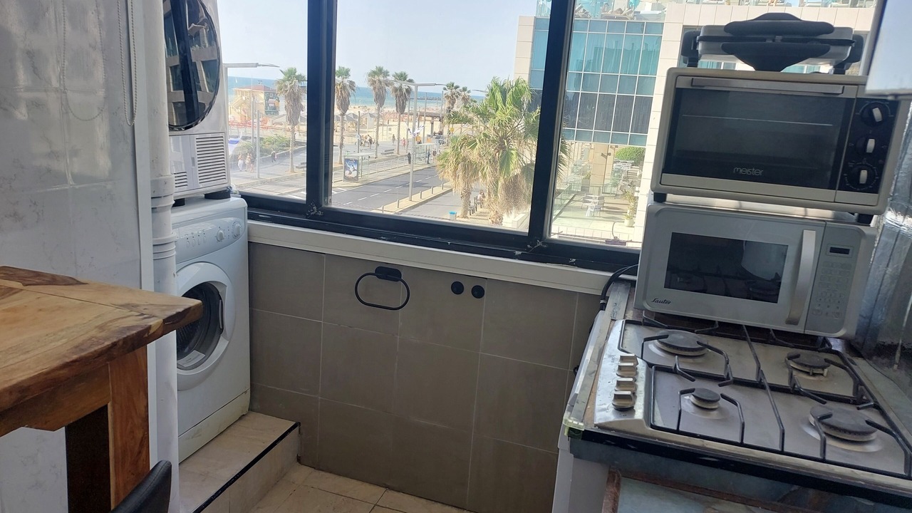 Photo of Kitchen in Kerem HaTeimanim