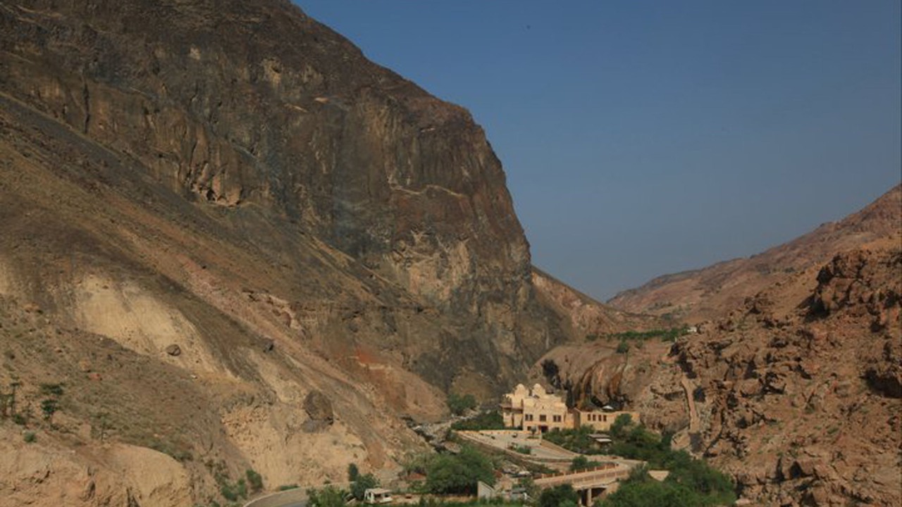Photo of Outdoor in Ma'In