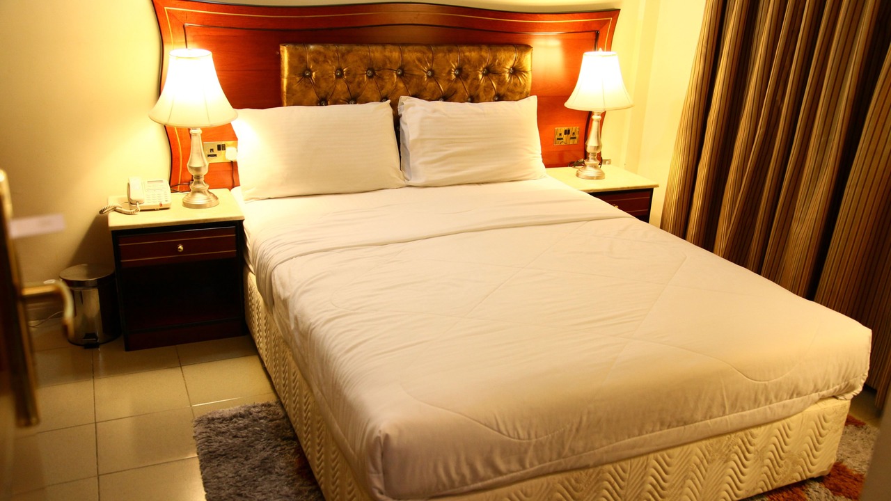 Photo of Bedroom in Al Muraqqabat