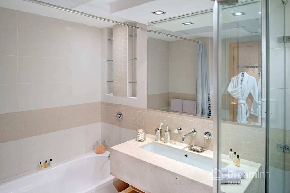 Photo of Bathroom in Al Sufouh 2