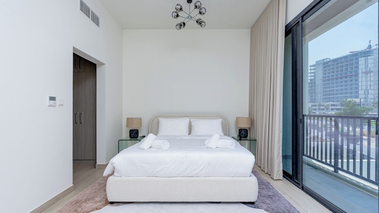 Photo of Bedroom in Mina Al Arab