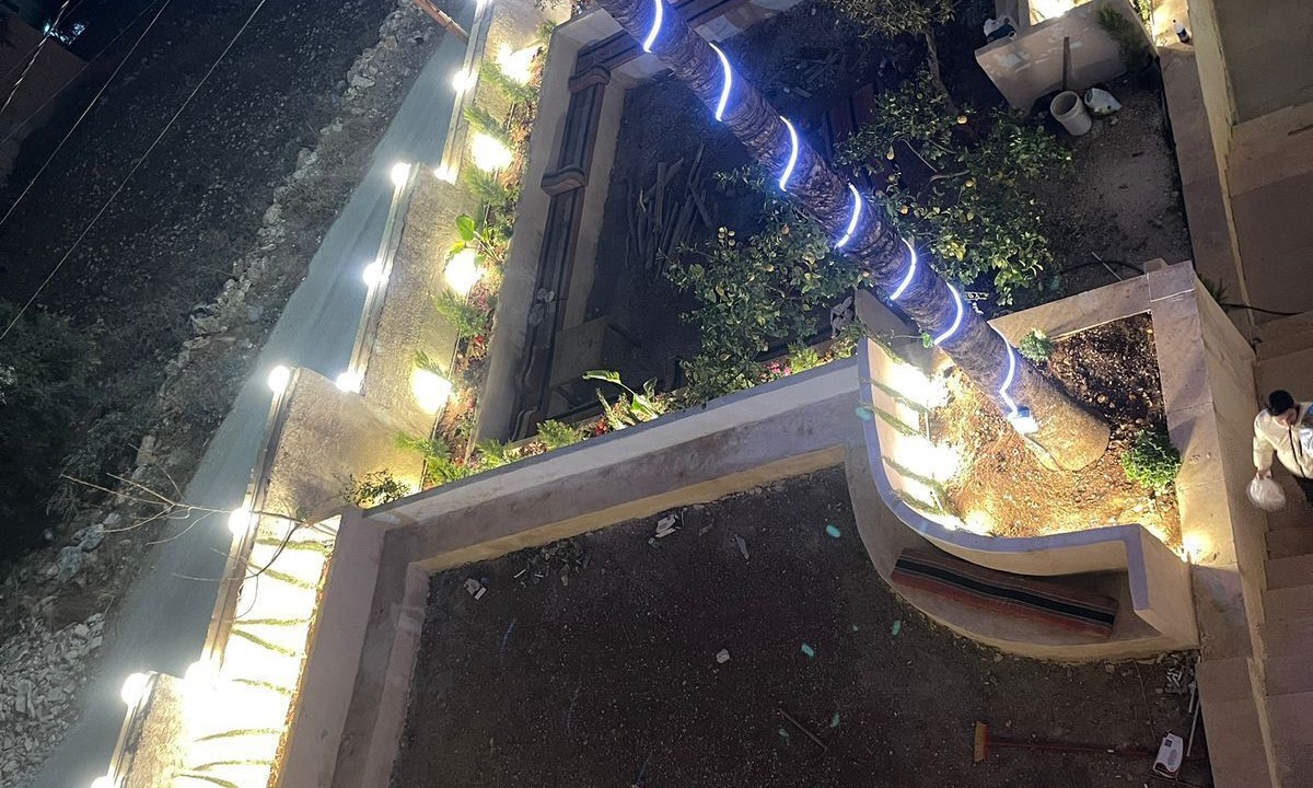 Photo of Outdoor in Salt