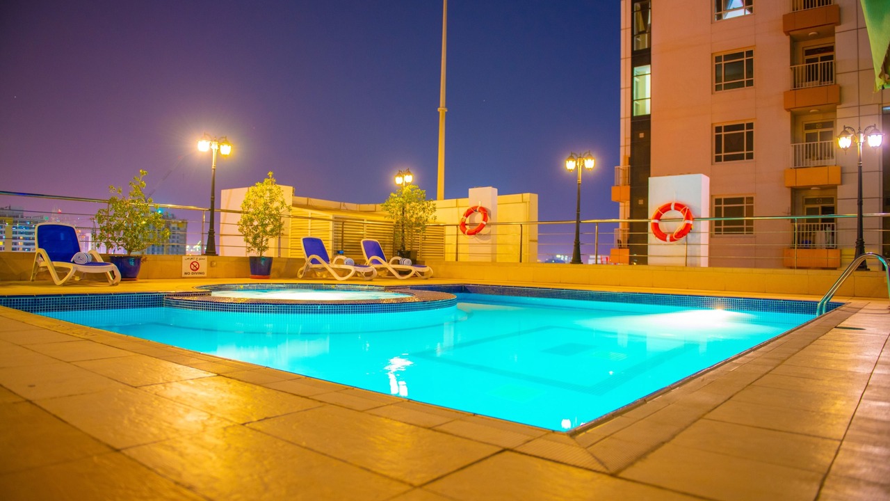 Photo of Outdoor in Al Barsha 1