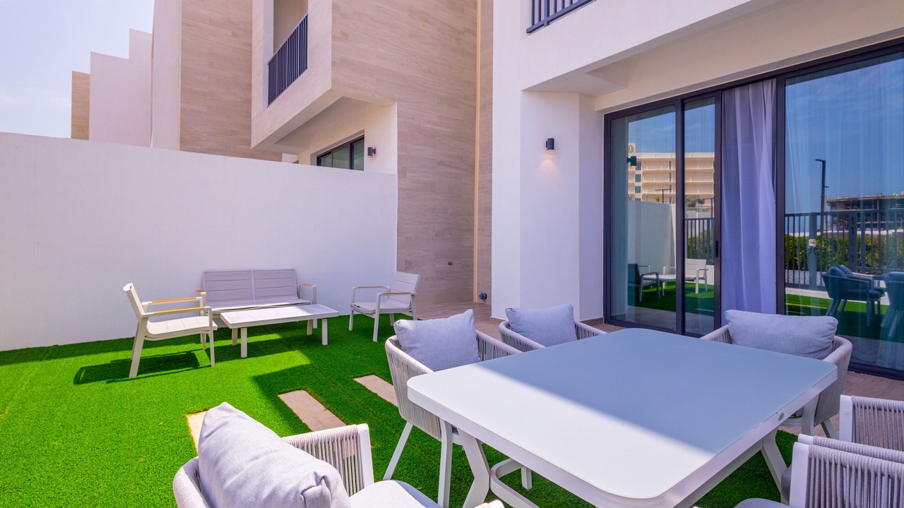 Photo of Patio Balcony in Mina Al Arab