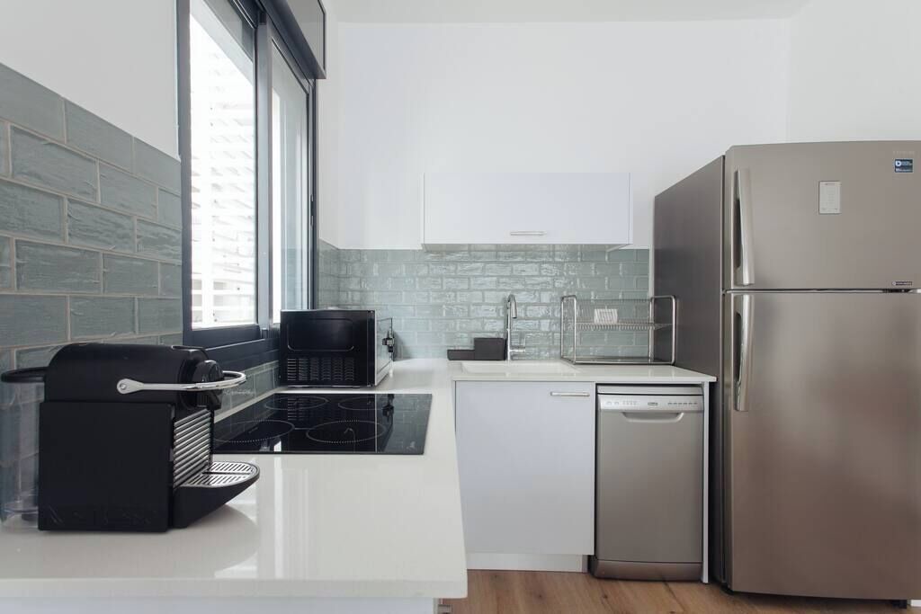 Photo of Kitchen in Tel Aviv Promenade
