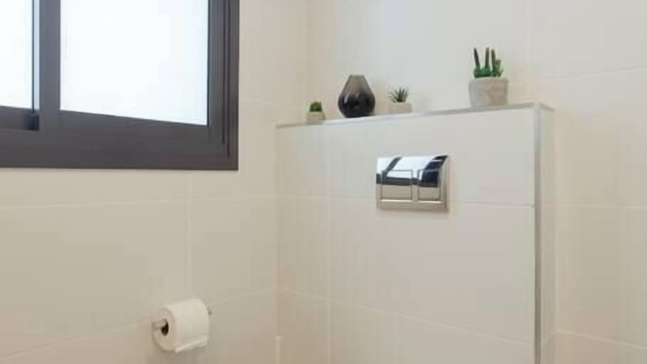 Photo of Bathroom in Tel Aviv Promenade