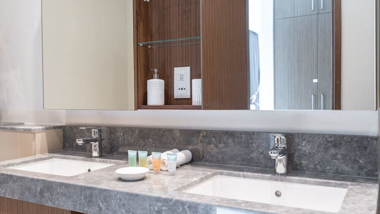Photo of Bathroom in Jabal Ali 2