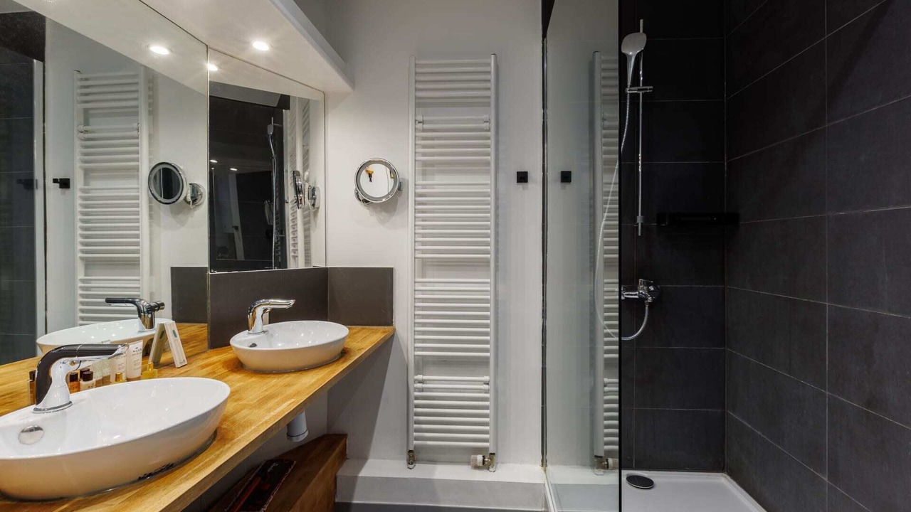 Photo of Bathroom in Lower Town