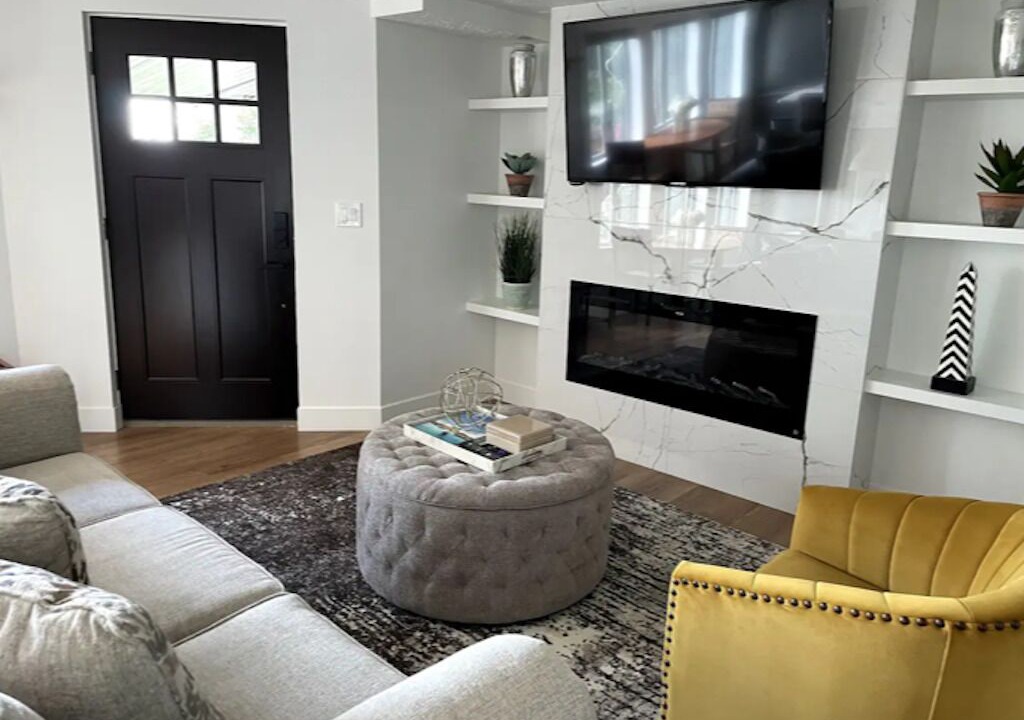 Photo of Livingroom in Cottonwood Heights