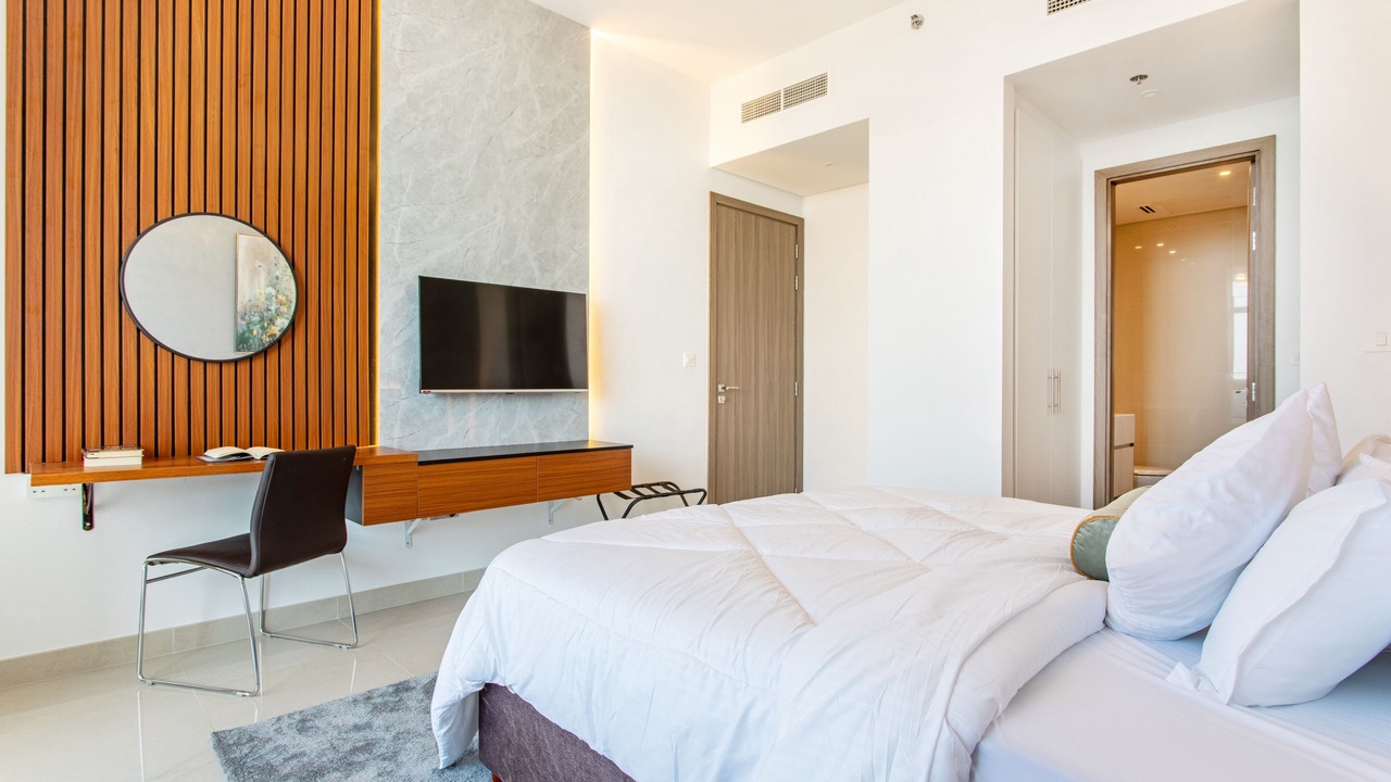 Photo of Bedroom in Mina Al Arab
