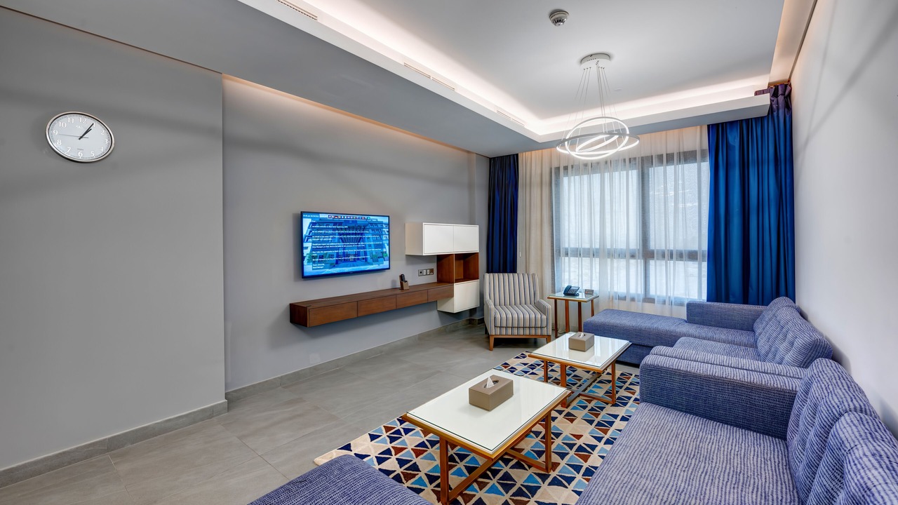 Photo of Livingroom in Dubai Investment Park