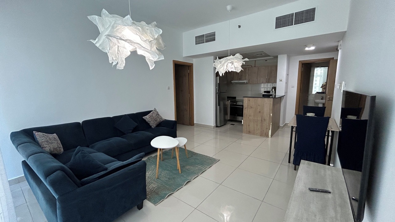 Photo of Livingroom in Jumeira 1