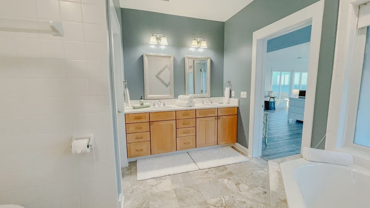 Photo of Bathroom in Cape San Blas