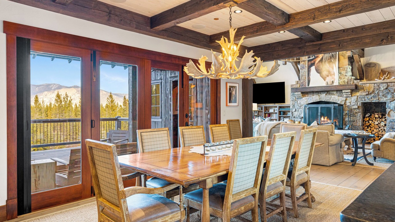 Photo of Livingroom in Spanish Peaks