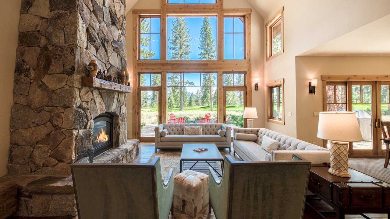 Photo of Livingroom in Truckee