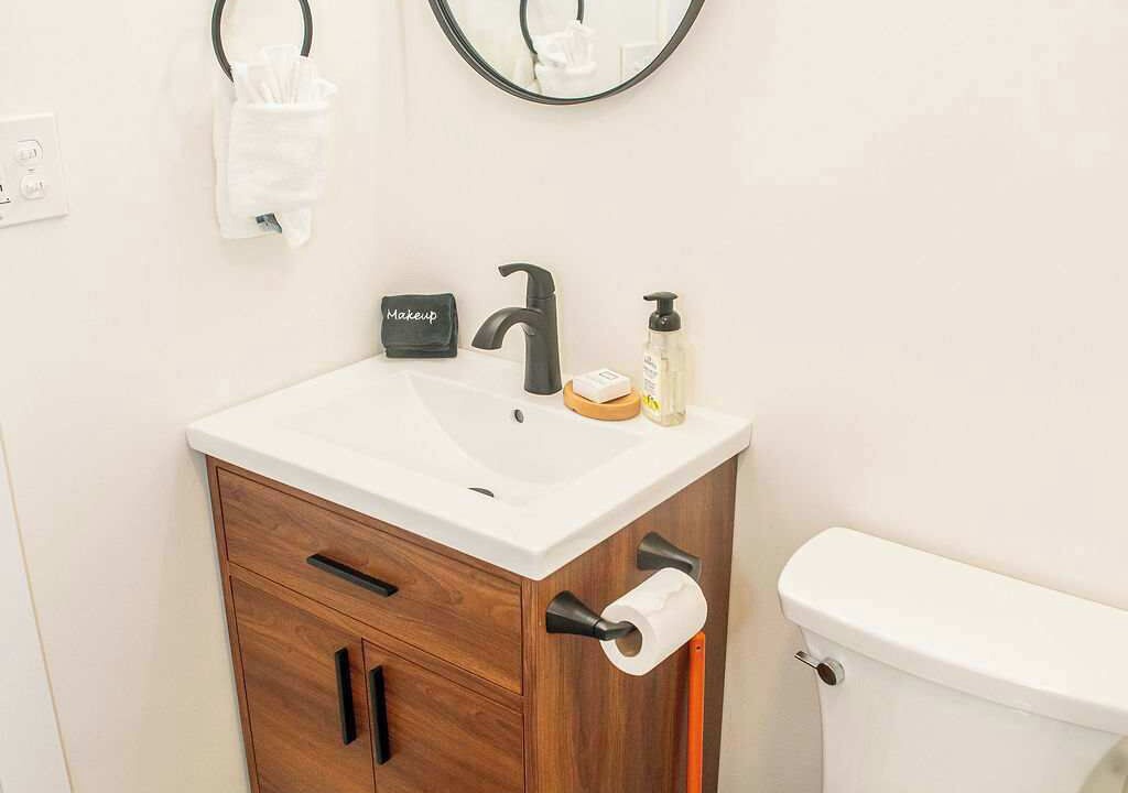 Photo of Bathroom in Fernandina Beach