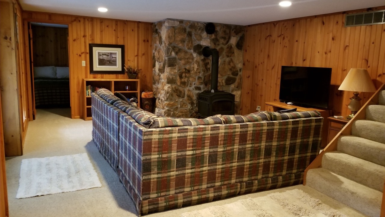 Photo of Bedroom in Roach