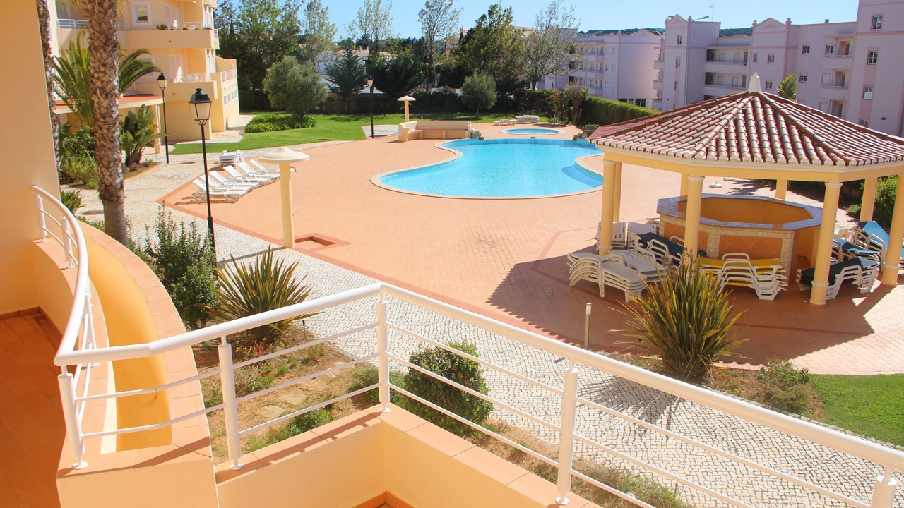 Photo of Outdoor in Luz