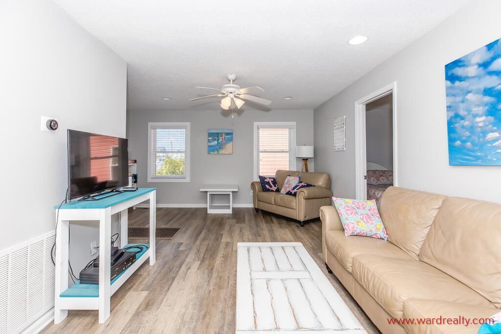 Photo of Bedroom in North Topsail Beach