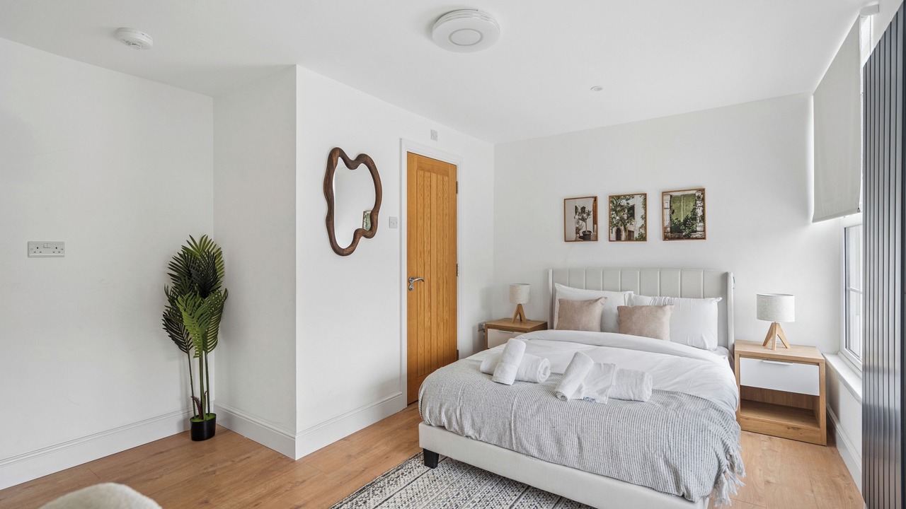 Photo of Bedroom in Uxbridge North