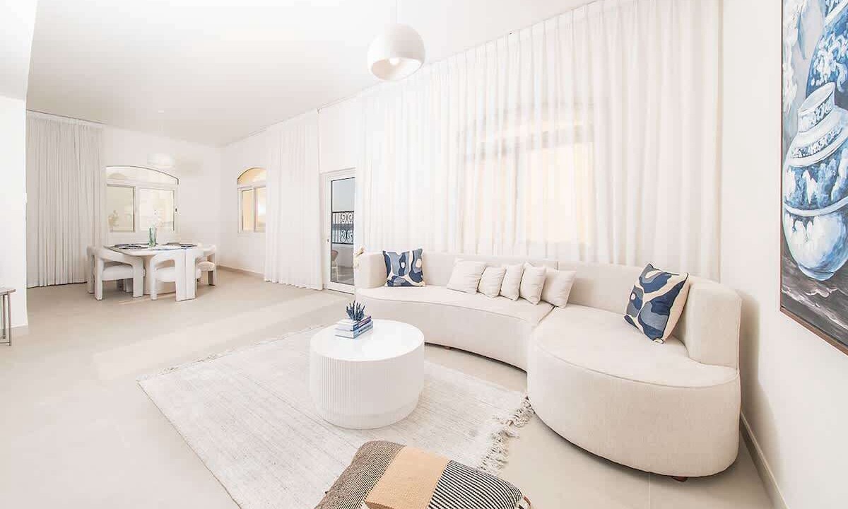 Photo of Livingroom in Al Hamriya